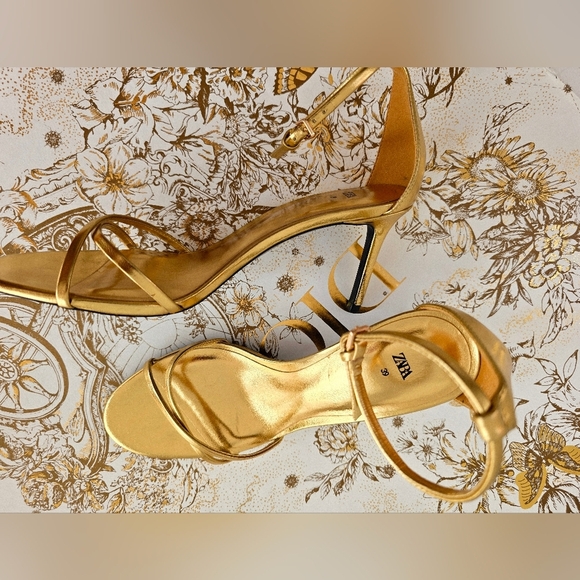 Zara Gold Strappy Women's Heels Ankle Party Prom Size 9 - Picture 7 of 8